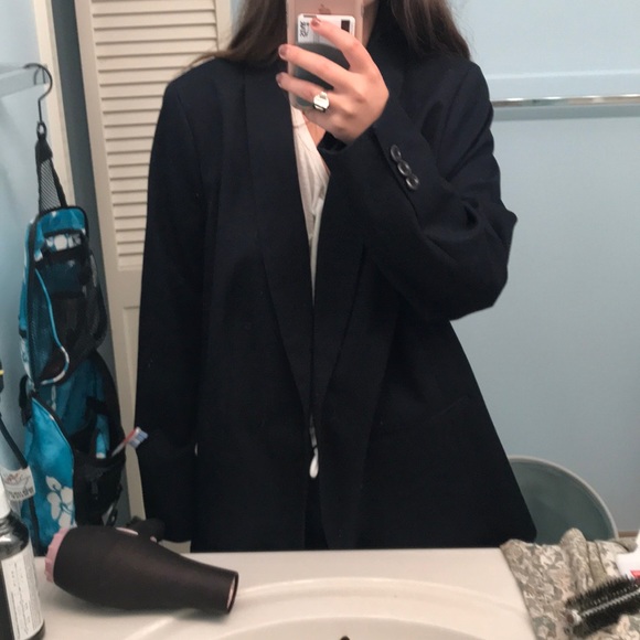 Talbot Women’s Size 12 Dark Blue Blazer - Picture 4 of 4